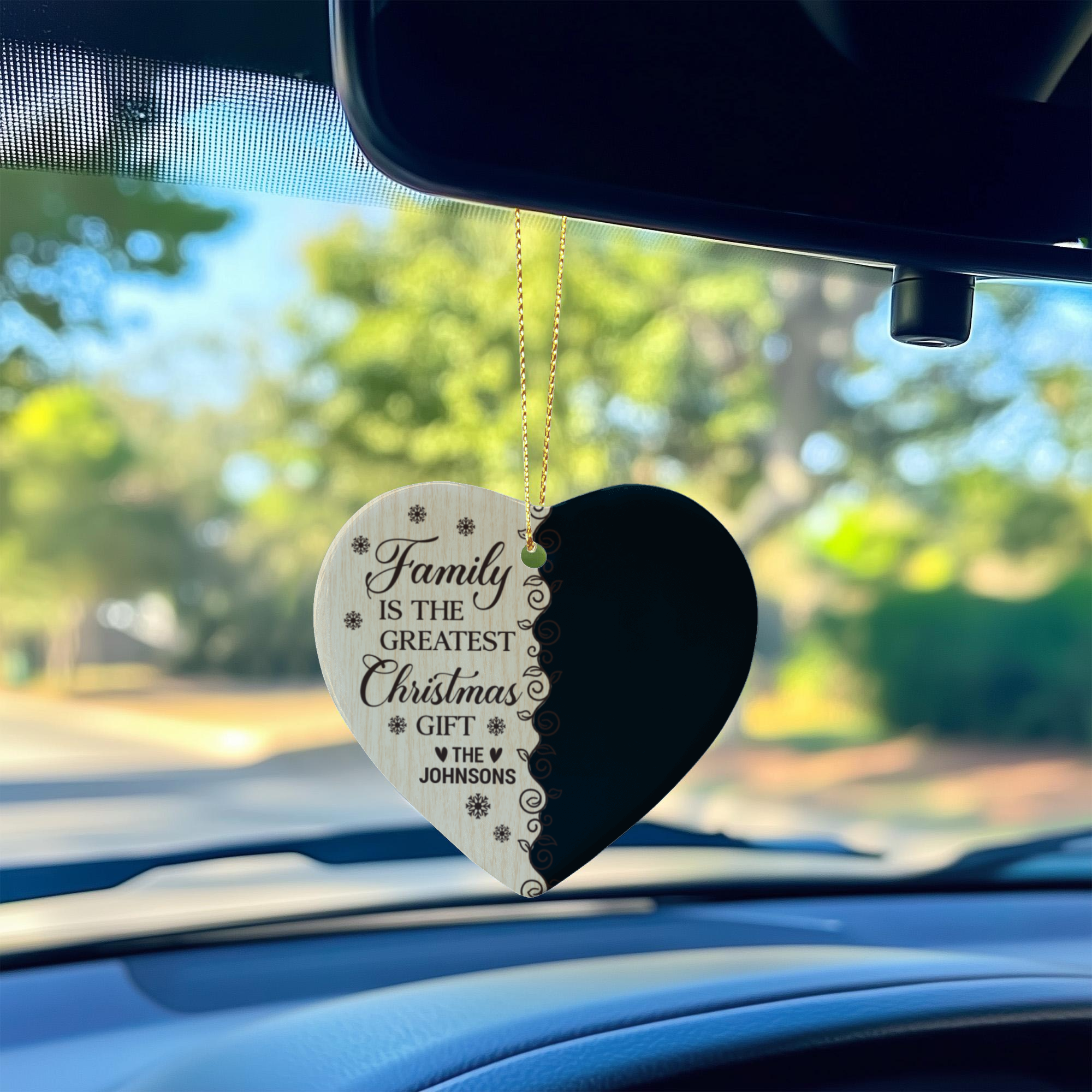 Personalized Family Photo Heart Ornament – Custom Family Name Ceramic Christmas Ornament, Holiday Keepsake for Parents & Grandparents