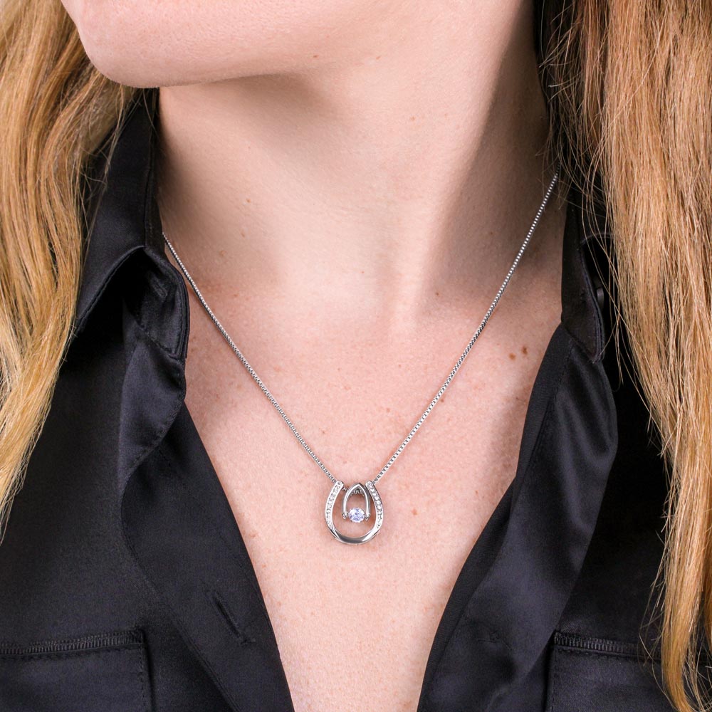 "To My Wife" Horseshoe Necklace - Sentimental Love Quote Gift