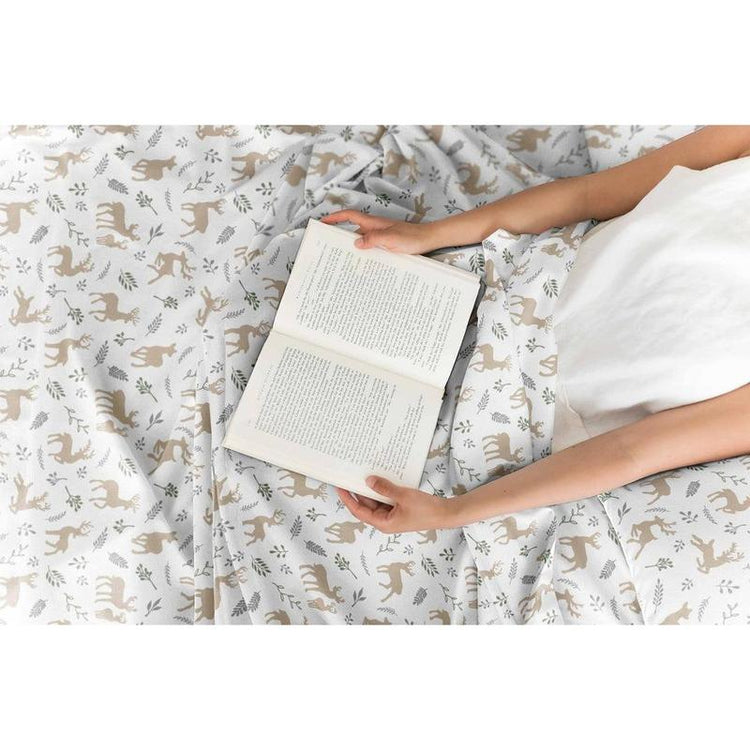 CGK Holiday 4-Piece Sheet Set – Soft Microfiber Bedding, Deep Pocket Wrinkle-Free Festive Christmas Sheets, Trees, Candy Canes, Reindeers