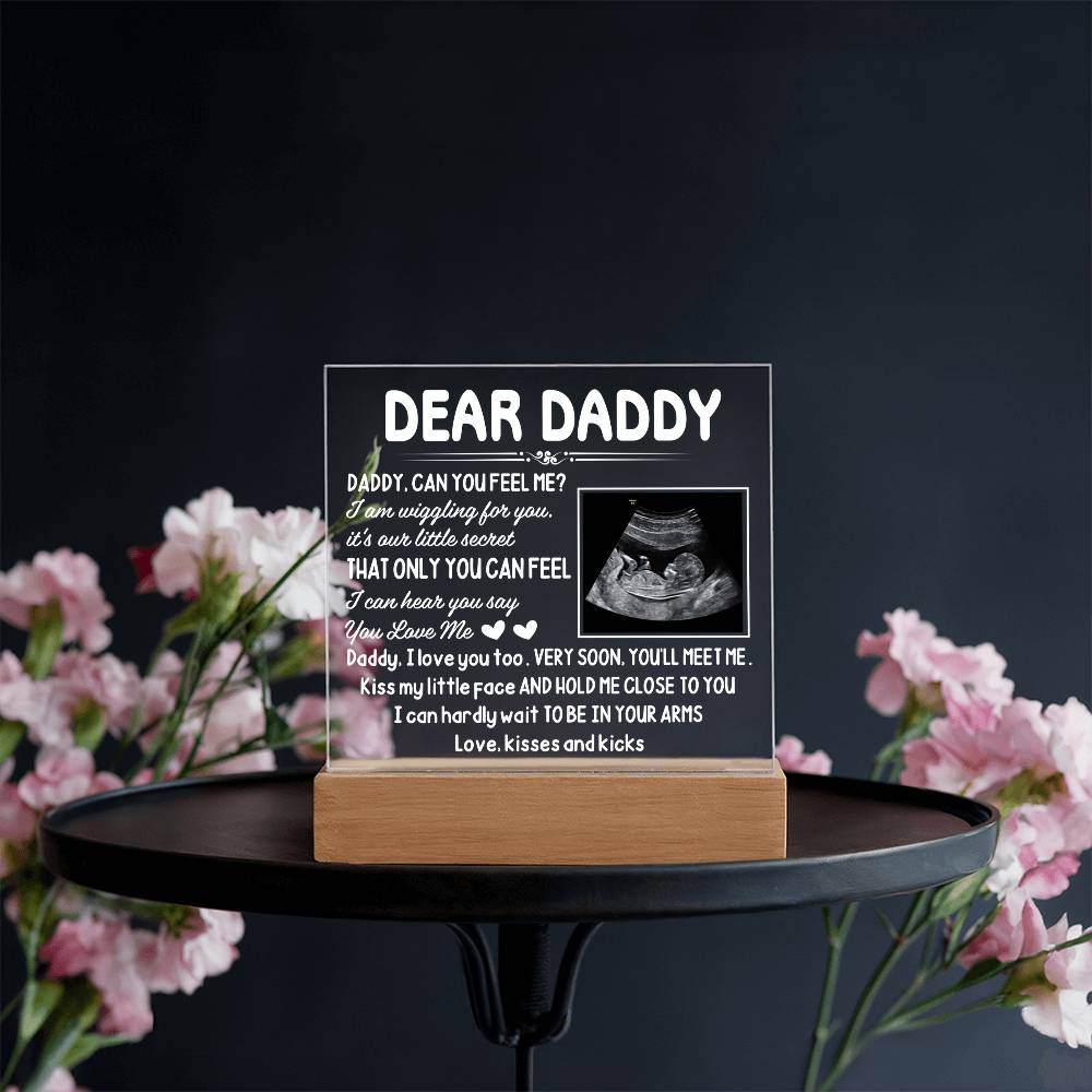 Dear Daddy LED Acrylic Plaque – Pregnancy Announcement Night Light with Ultrasound Photo &amp; Heartfelt Message from Bump