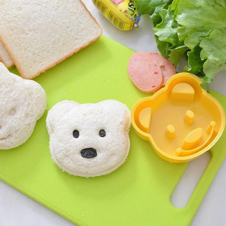 2Pcs Sandwich Mould Bear Cat Rabbit Car Shaped Bread Mold Cake Biscuit Embossing Device Crust Cookie Cutter Baking Pastry Tools
