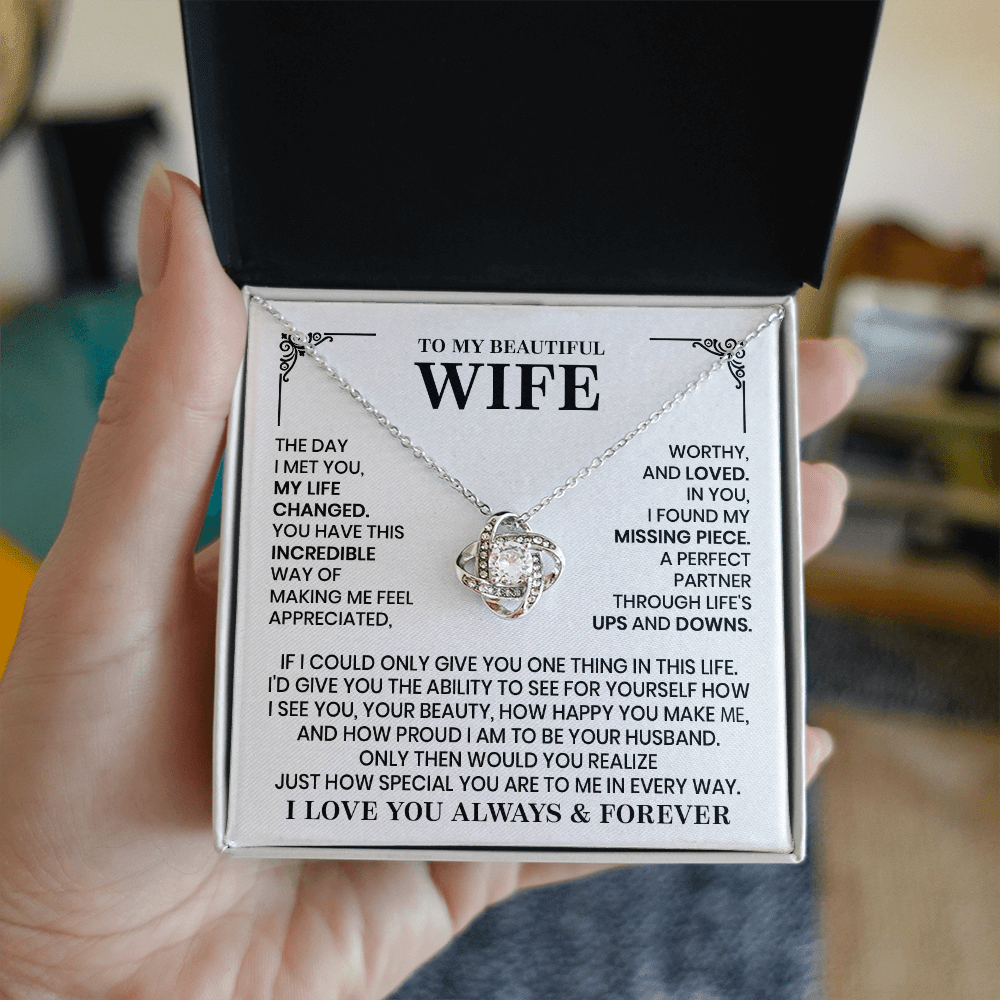 Love Knot Necklace for Wife – Romantic Anniversary, Valentine&