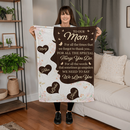 To Our Mom Personalized Blanket – Custom Mom Gift from Kids, Mother’s Day Gift for Mom, Sentimental Mom Throw Blanket with Name