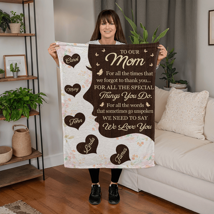 To Our Mom Personalized Blanket – Custom Mom Gift from Kids, Mother’s Day Gift for Mom, Sentimental Mom Throw Blanket with Name